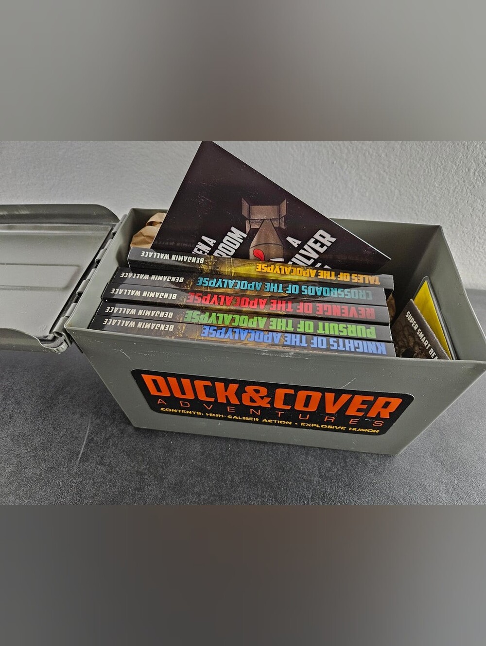 SIGNED Benjamin Wallace Duck&Cover Adventures Collector’s Set w/ Box+Extras